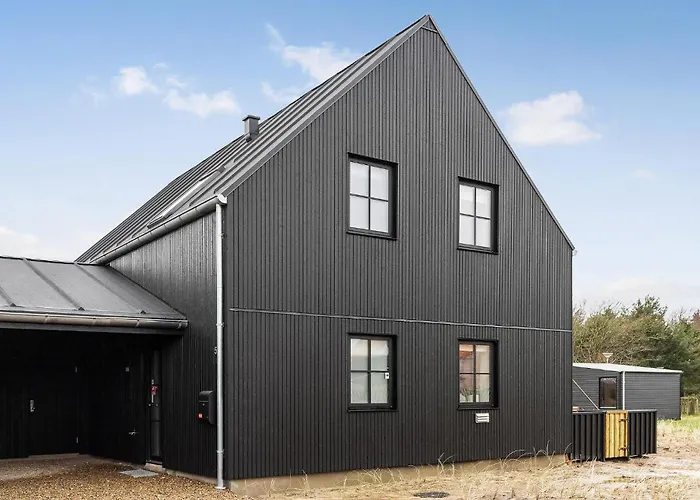 3 Bedroom In Holiday home Lokken